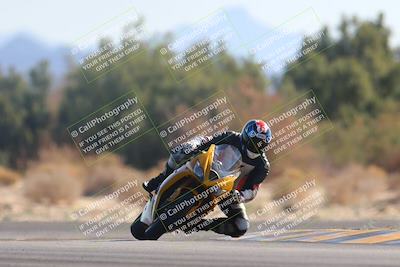 media/Feb-05-2023-SoCal Trackdays (Sun) [[b2340e6653]]/Turn 7 (940am)/